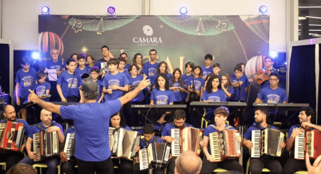 Turma da escola Carlos Sanfonas 4